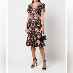 MARCHESA NOTTE Guipure V Neck Cocktail Black Dress Red